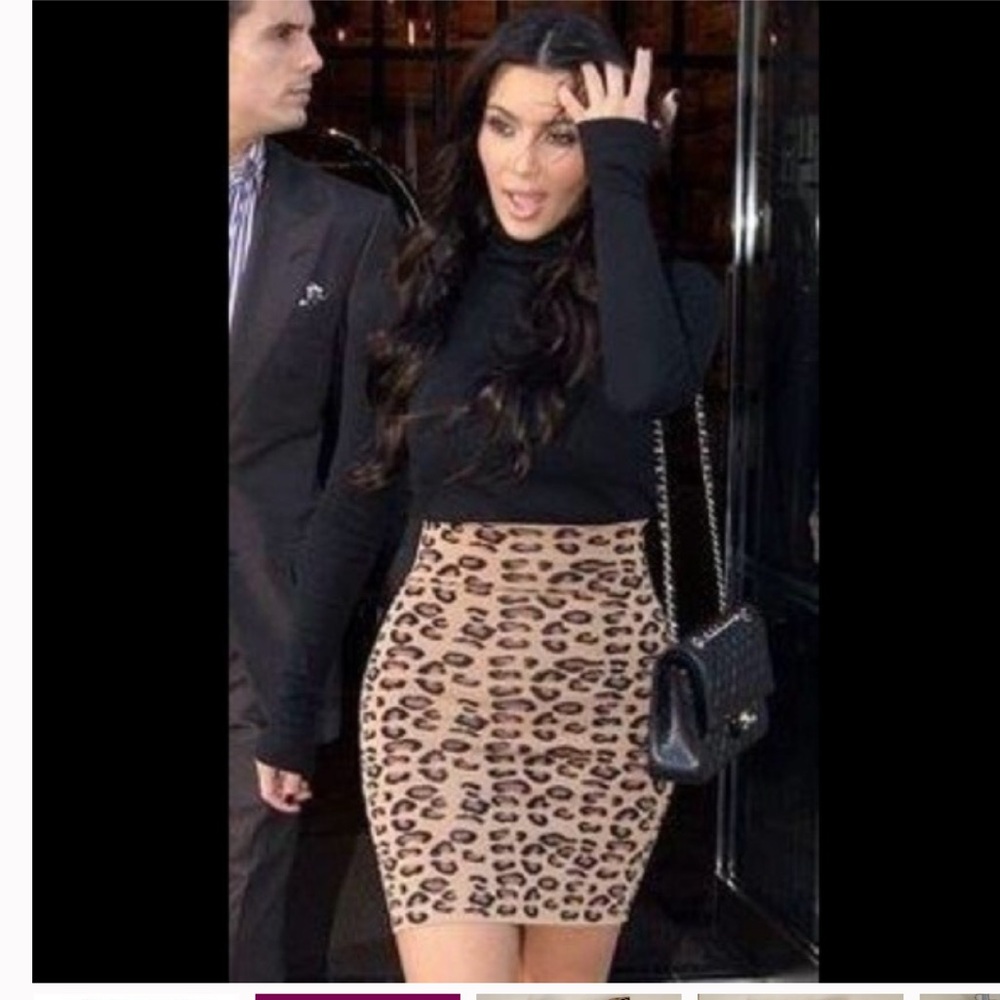 BCBG Max Azria Leopard Bodycon Skirt anima print office siren y2k 2010 aesthetic